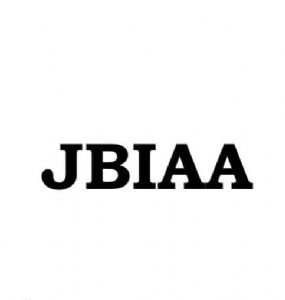 日渠JBIAA小香包包，可在专柜查码